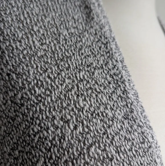 Aritzia Community Iconic Cape Knit Cardigan - Picture 5 of 9